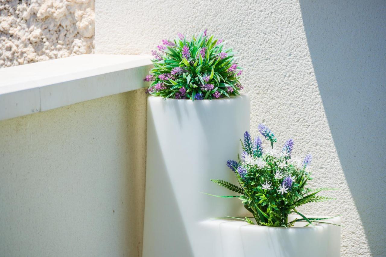 Atico Con Terraza Ac 1Hab En El Centro Y Piscina Comunitaria Apartment Малага Екстериор снимка